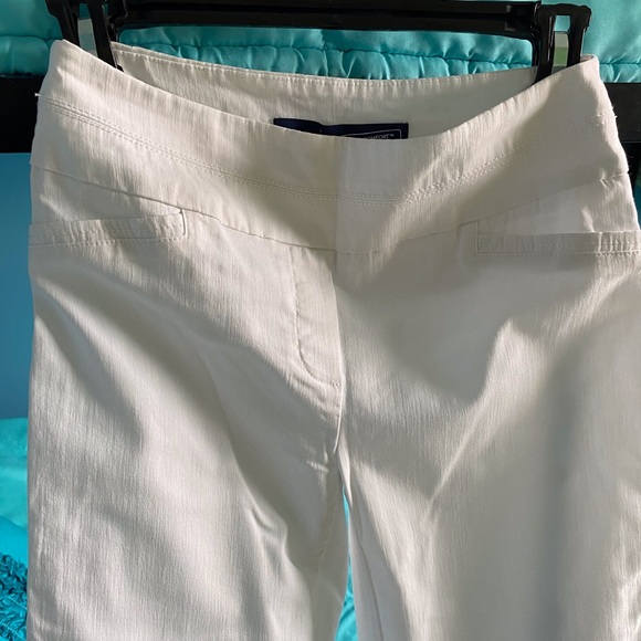 🌷3/$25 Ladies dressy pants. - Picture 3 of 4